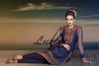 boutiques-in-noida-lustre-poonam-and-meenu