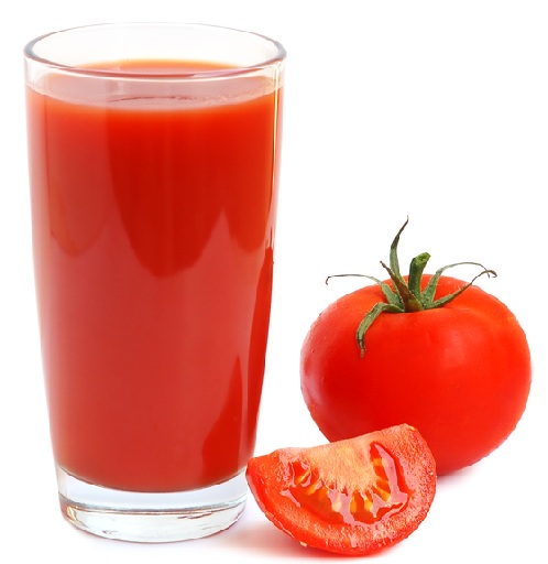 Tomato Juice for Glowing Skin