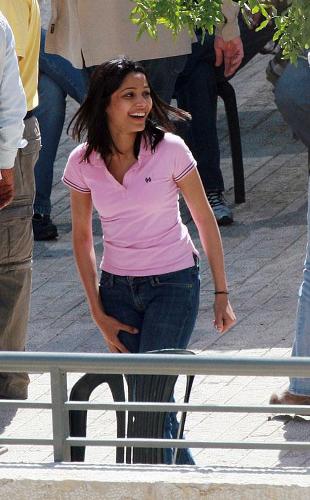 Freida Pinto Without Makeup 6