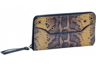 Kate Moss for Longchamp Handbags Fall 2020