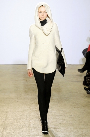 Fall/Winter 2020 Fashion Trend Alert: Bold Color Mixes