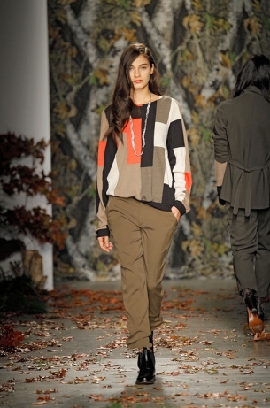 Fall/Winter 2020 Fashion Trend Alert: Bold Color Mixes