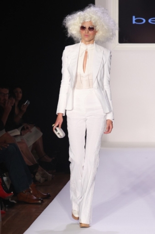 Bebe Spring 2020 – New York Fashion Week