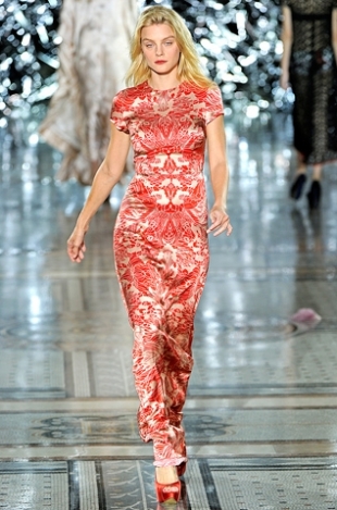 Giles Spring 2020 – London Fashion Week