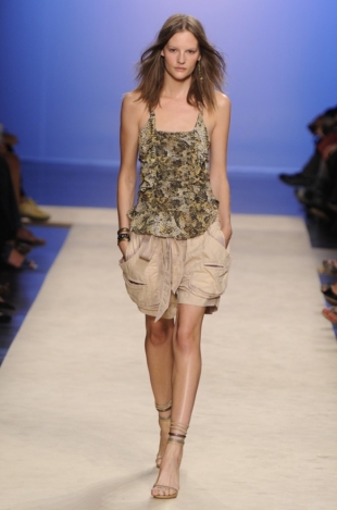 Isabel Marant Spring 2020 –  Paris Fashion Week