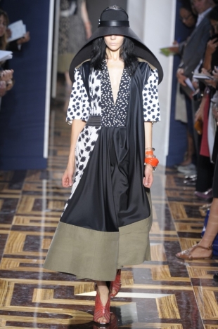 Balenciaga Spring 2020 – Paris Fashion Week