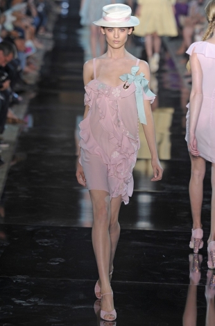 John Galliano Spring 2020 – Paris Fashion Week