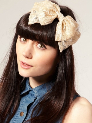Flirty Hair Accessories Ideas