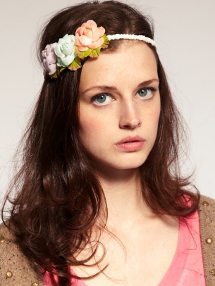 Flirty Hair Accessories Ideas