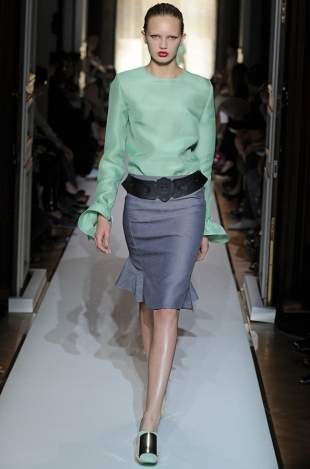 Yves Saint Laurent Spring 2020 – Paris Fashion Week