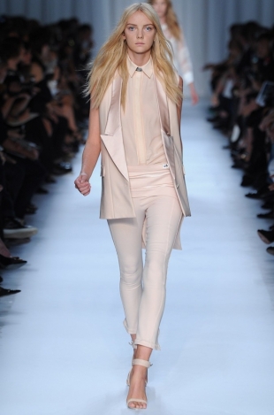 Givenchy Spring 2020 – Paris Fashion Week