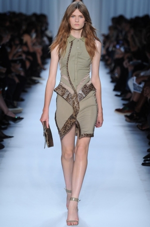 Givenchy Spring 2020 – Paris Fashion Week