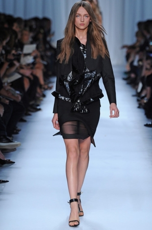 Givenchy Spring 2020 – Paris Fashion Week