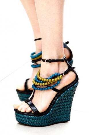 Runway Shoe Trends for Spring Summer 2020