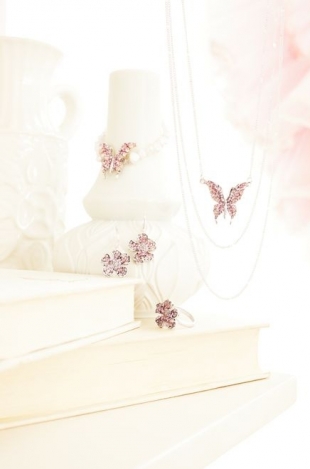 LC Lauren Conrad for Kohl’s Holiday 2020 Lookbook