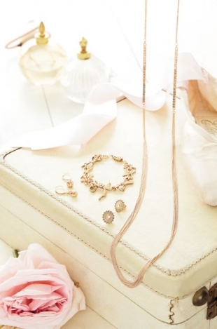 LC Lauren Conrad for Kohl’s Holiday 2020 Lookbook