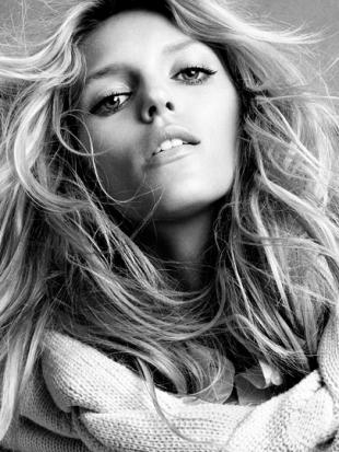 Anja Rubik for H&M Winter 2020 Collection