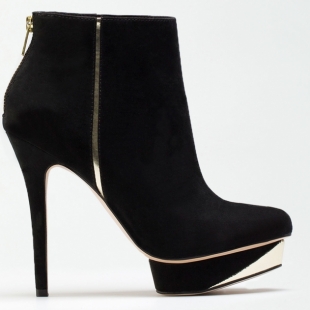 Bershka Christmas Collection 2020