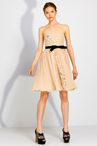 Moschino Cheap & Chic Pre-Spring 2020 Collection