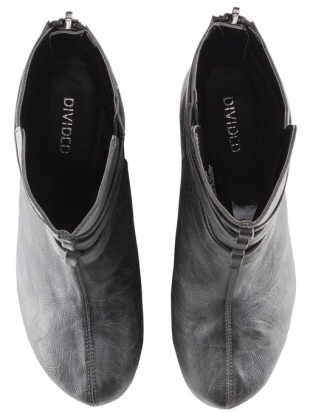 H&M ‘Girl With the Dragon Tattoo’ Collection