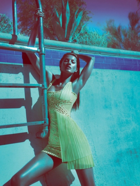 Gisele Bundchen Sizzles in Versace Spring 2020 Campaign