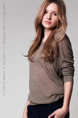 Lauren Conrad Paper Crown Lookbook