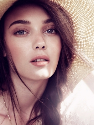 Hoss Intropia Spring/Summer 2020 Lookbook