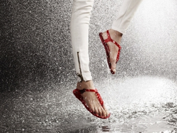 Burberry April Showers 2020 Collection