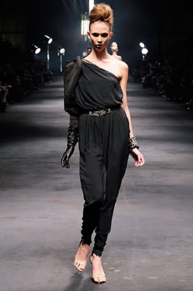 Summer All Black Fashion Trend