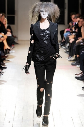 Summer All Black Fashion Trend