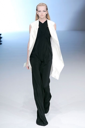 Black and White Fashion Trend