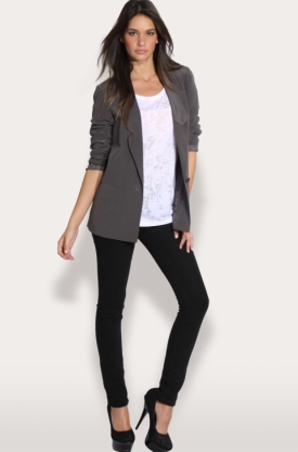 How to Wear Contrasting Masculine/Feminine Styles