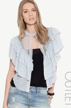 Sheer Fashion Trend Tips