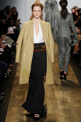 Fall 2020 Trench Coat Fashion Trend