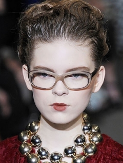 Fall/Winter 2020 Retro Inspired Accessories