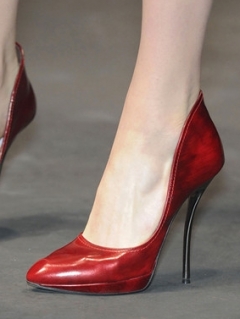 Fall/Winter 2020 Retro Inspired Accessories