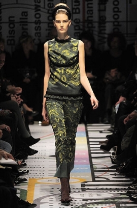 Fall/Winter 2020 Flared Pants Fashion Trend