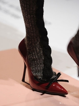 Fall/Winter 2020 Pointed-Toe Shoes Fashion Trend