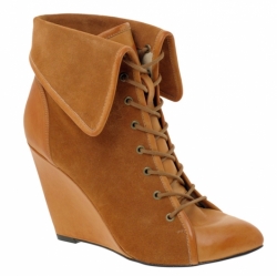 Fall 2020 Lace-Up Boots Shoe Trend