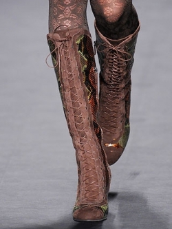 Fall 2020 Lace-Up Boots Shoe Trend