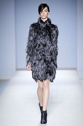 Fall/Winter 2020 Feathers Fashion Trend