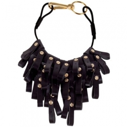 Fall/Winter 2020 Black And Gold Accessories Trend