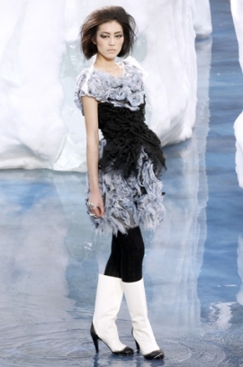 Fall/Winter 2020 Pale Blue Fashion Trend