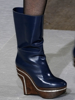 Chunky Wedges Fall/Winter 2020 Shoe Trend