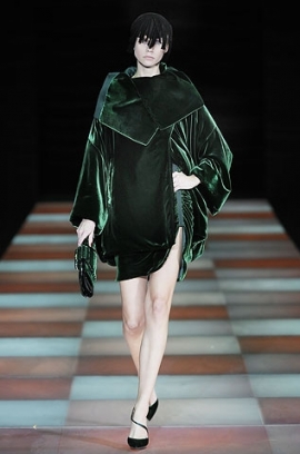 Fall/Winter 2020 Velvet Fashion Trend