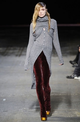 Fall/Winter 2020 Velvet Fashion Trend
