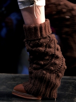 Fall/Winter 2020 Knits Accessories Trend