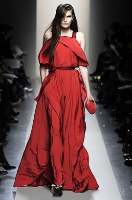 Fall/Winter 2020 Red Color Style Trend