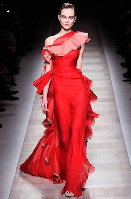 Fall/Winter 2020 Red Color Style Trend