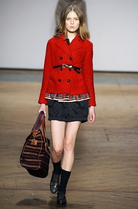 Fall/Winter 2020 Red Color Style Trend